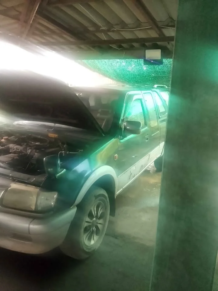 Isuzu Faster Dragon Eyes III 3