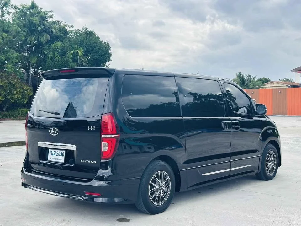 2022 Hyundai H-1 II 3