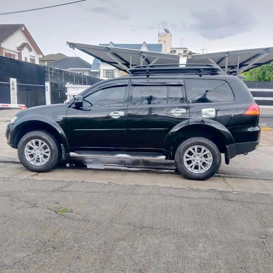 2013 Mitsubishi Pajero Sport II 2