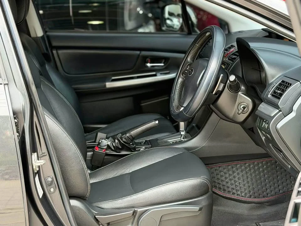 2015 Subaru XV I 2