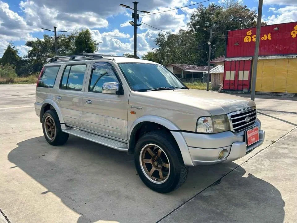 2004 Ford Everest I 2