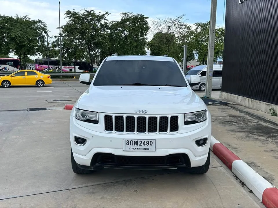2014 Jeep Grand Cherokee WK2 3