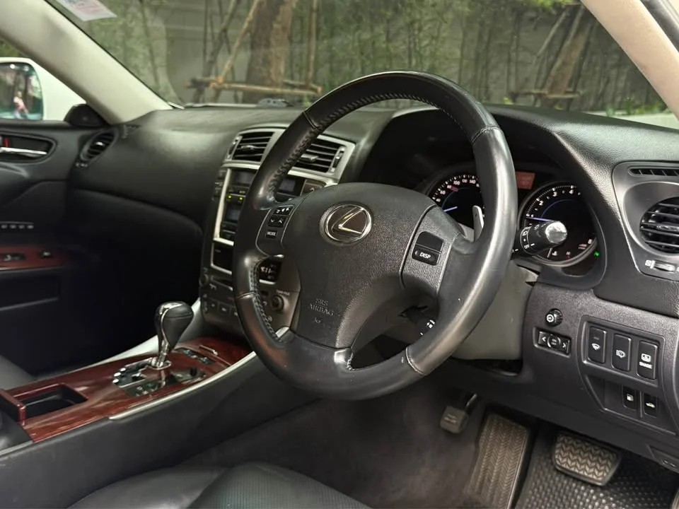 2007 Lexus IS II 2