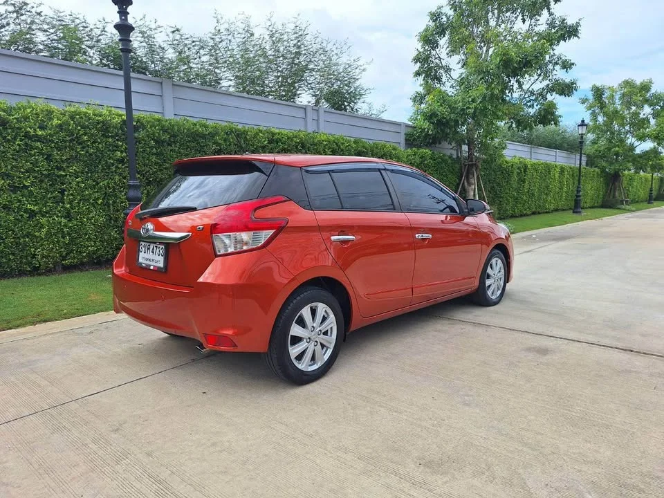 2015 Toyota Yaris III 3