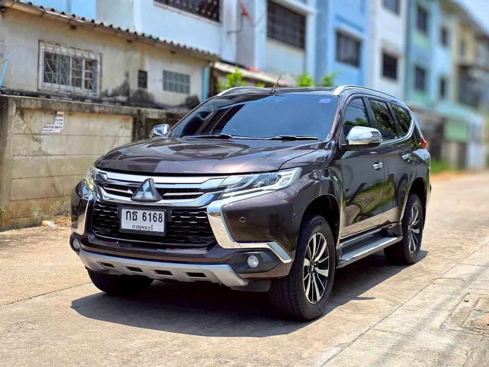 2015 Mitsubishi Pajero Sport III 2