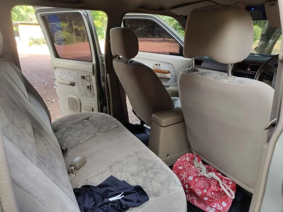 2002 Nissan Frontier I 2