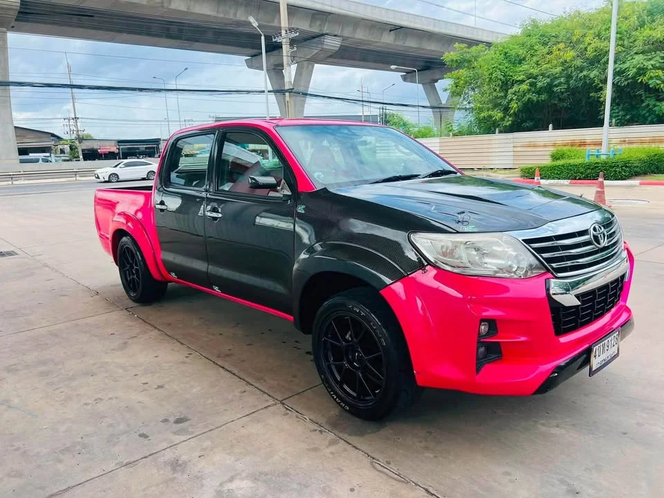 2013 Toyota Hilux VII 2