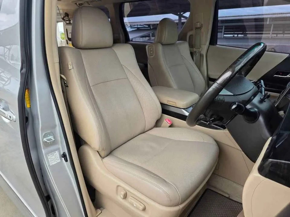 2014 Toyota Alphard, Vellfire II (AH20) 2