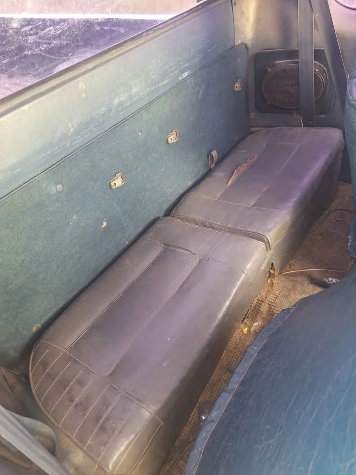 1993 Mitsubishi Triton II 2