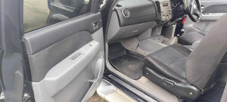 2011 Mazda BT-Series I 2