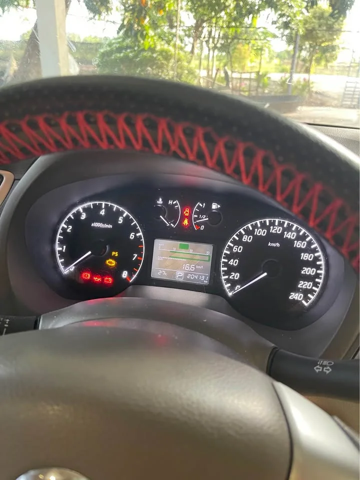 2012 Nissan Sylphy III (B17) 3