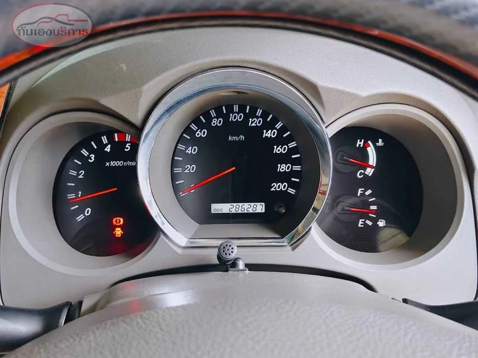 2009 Toyota Fortuner I 3
