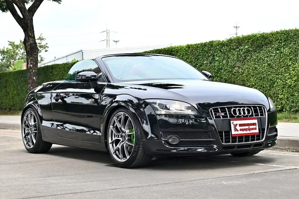 2010 Audi TT Mk2 2
