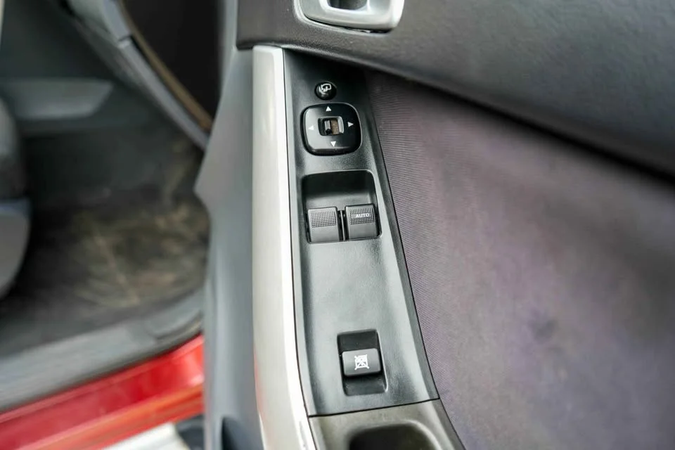 2013 Mazda BT-Series II 2