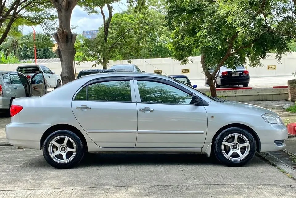 2003 Toyota Corolla Altis IX (E120) 2