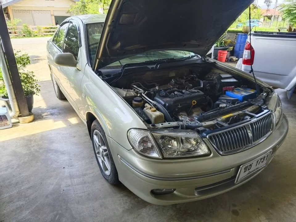 2002 Nissan Sunny N16 3