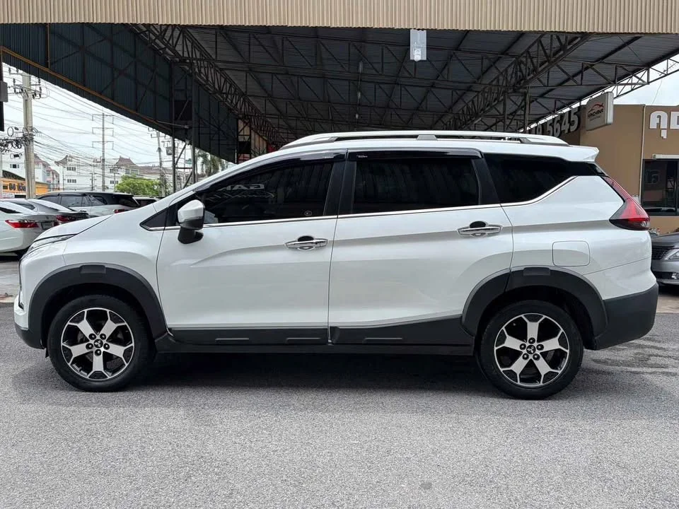 2020 Mitsubishi Xpander I 3