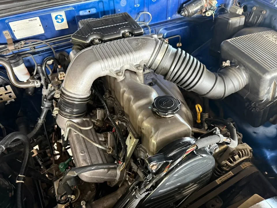 2005 Mazda 2500 Fighter V 3