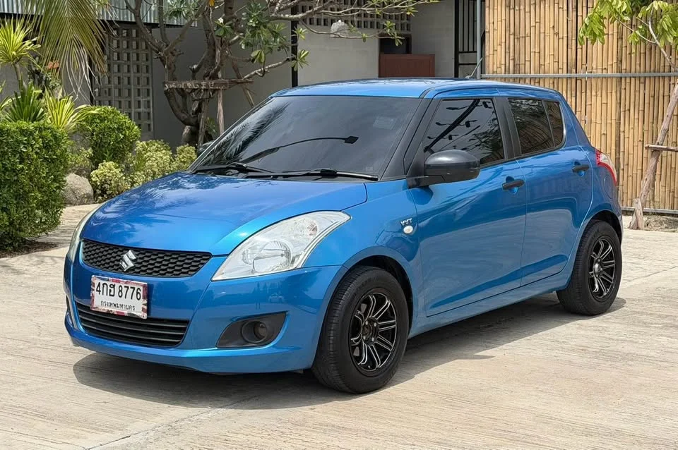 2016 Suzuki Swift II 2