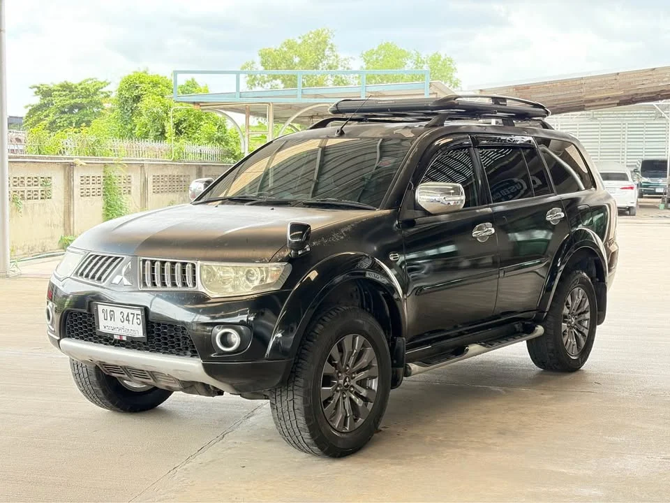 2012 Mitsubishi Pajero Sport II 2