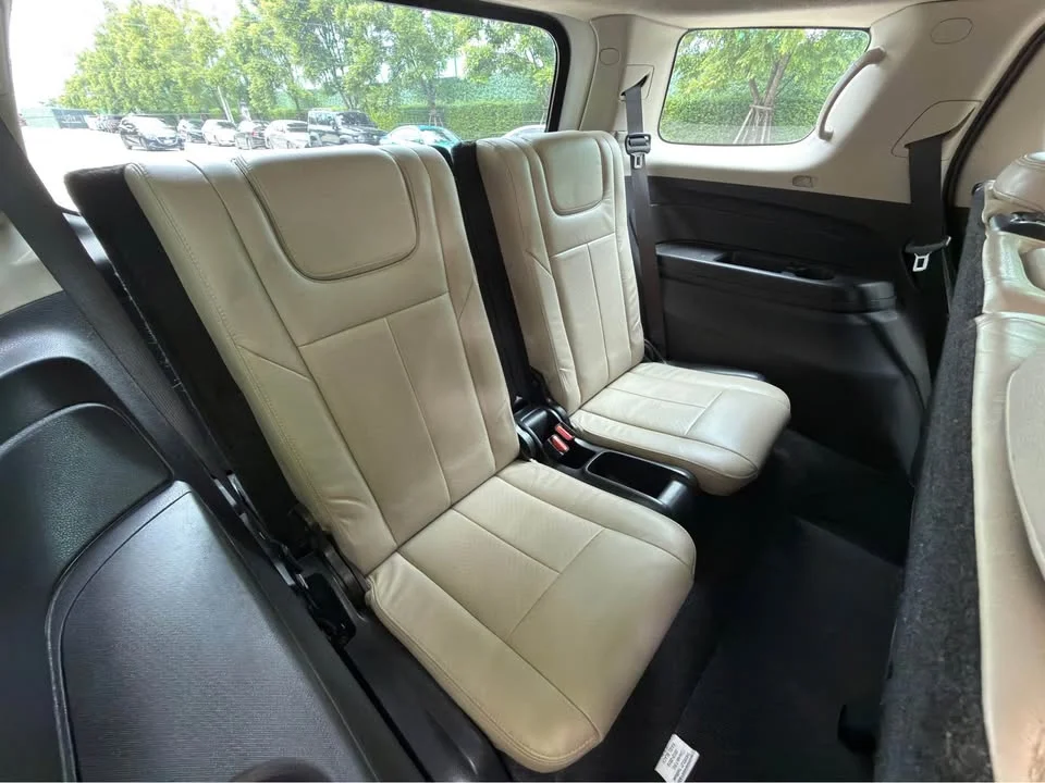 2014 Isuzu MU-X I 2