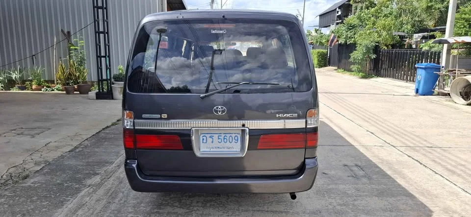 1999 Toyota Commuter IV (H100) 3