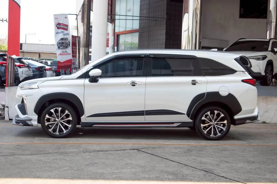 2023 Toyota Veloz III 3