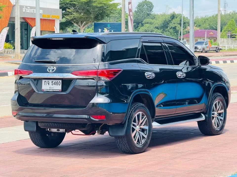 2019 Toyota Fortuner II 2