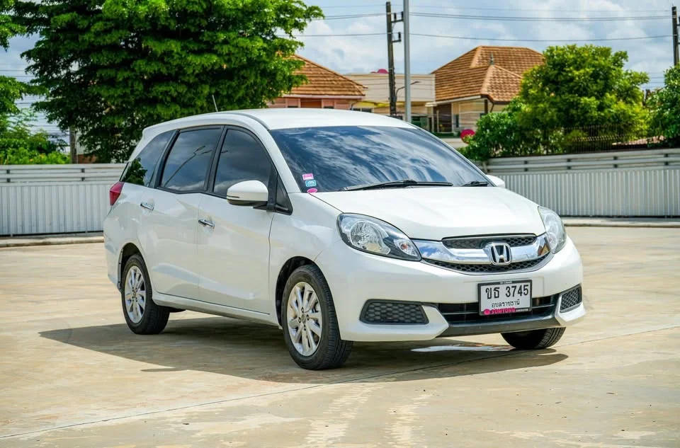 2015 Honda Mobilio II 3