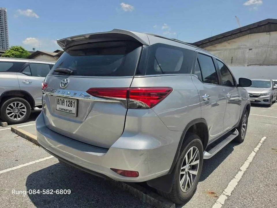 2019 Toyota Fortuner II 3