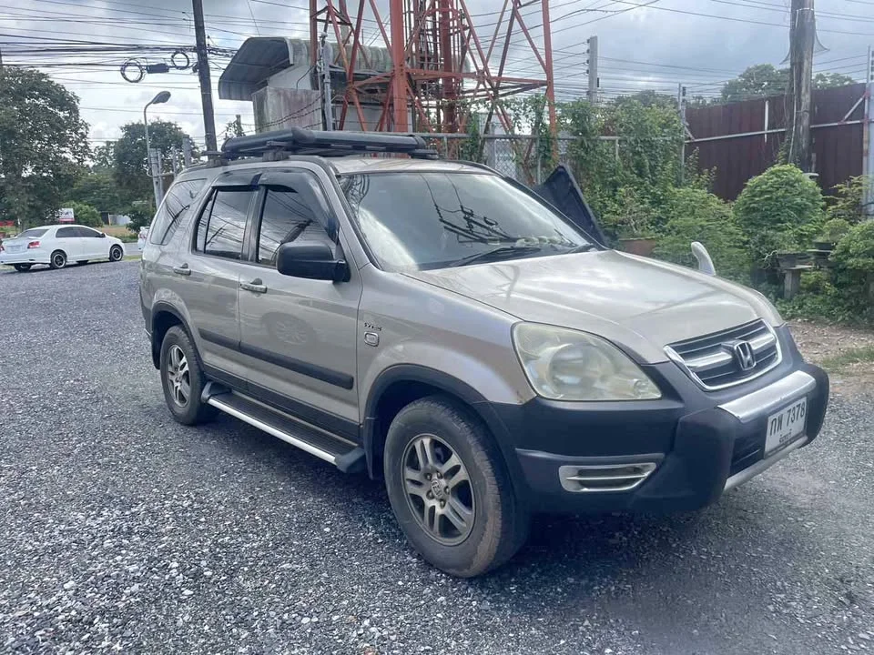 2002 Honda CR-V II 2
