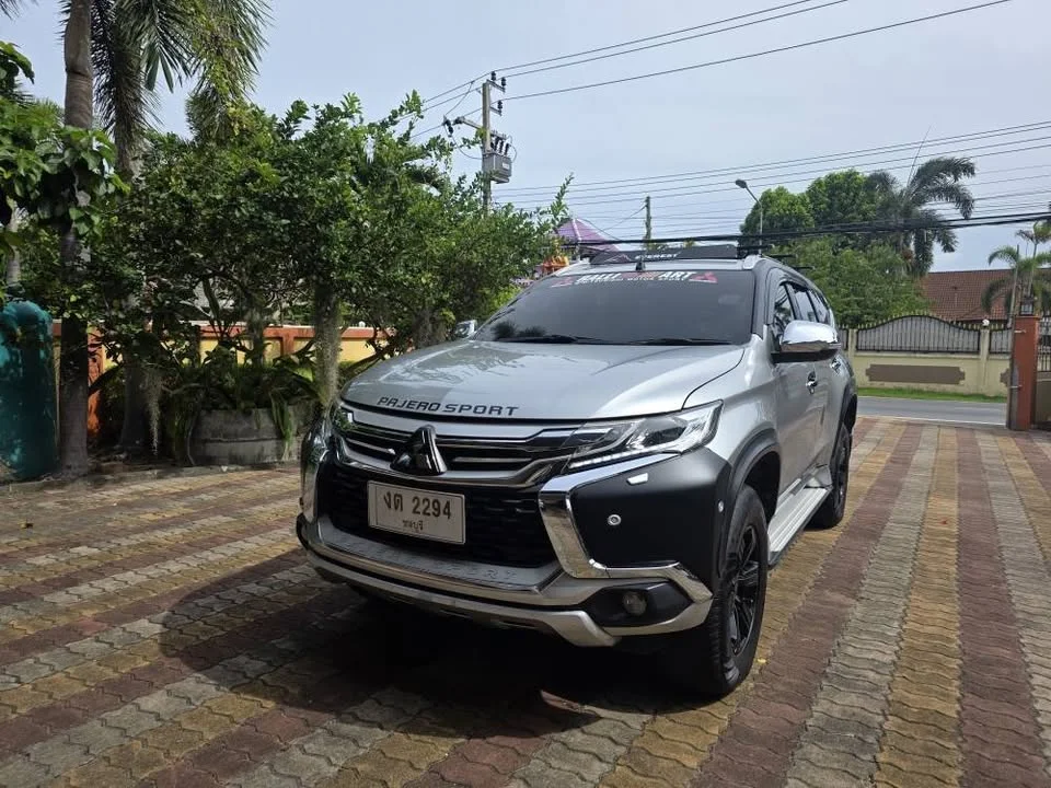 2017 Mitsubishi Pajero Sport III 2
