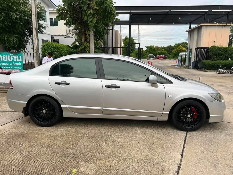 2009 Honda Civic VIII 3
