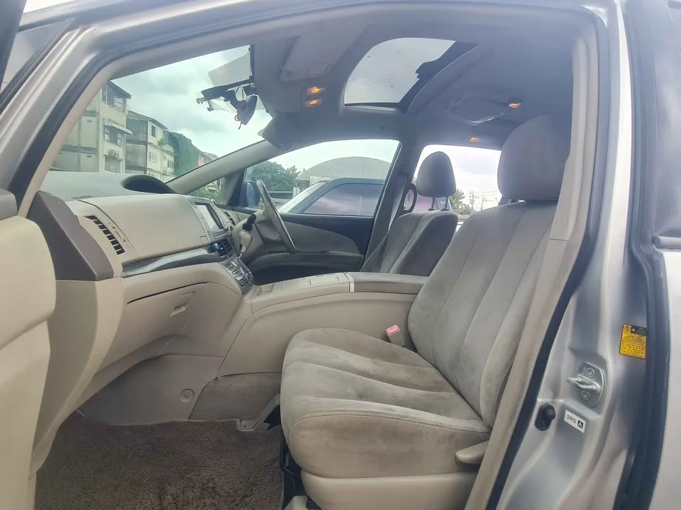 2007 Toyota Estima III 3