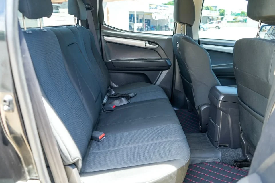 2012 Isuzu D-Max II (RT) 3