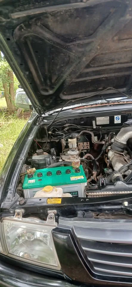 Mazda 2500 Fighter V 2