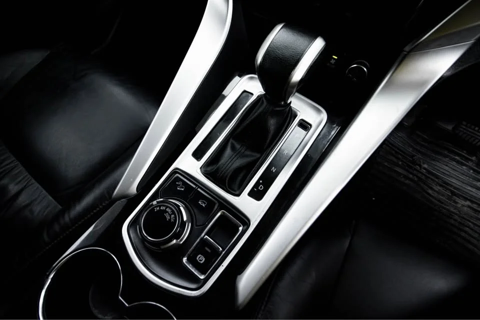 2016 Mitsubishi Pajero Sport III 3