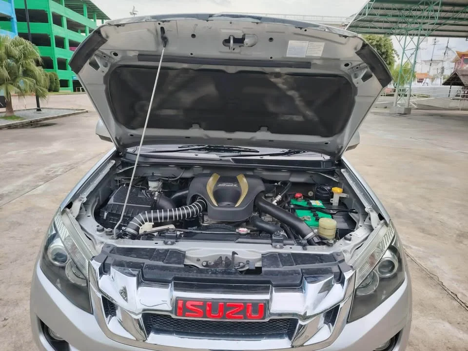 2012 Isuzu D-Max II (RT) 3