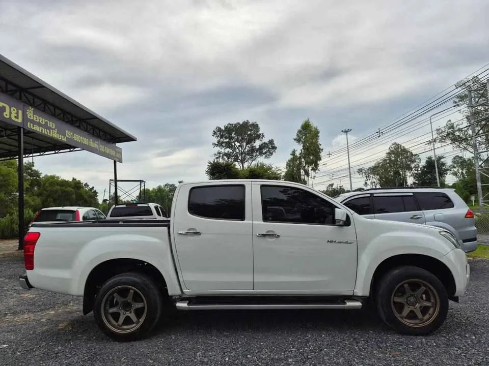 2015 Isuzu D-Max II (RT) 2