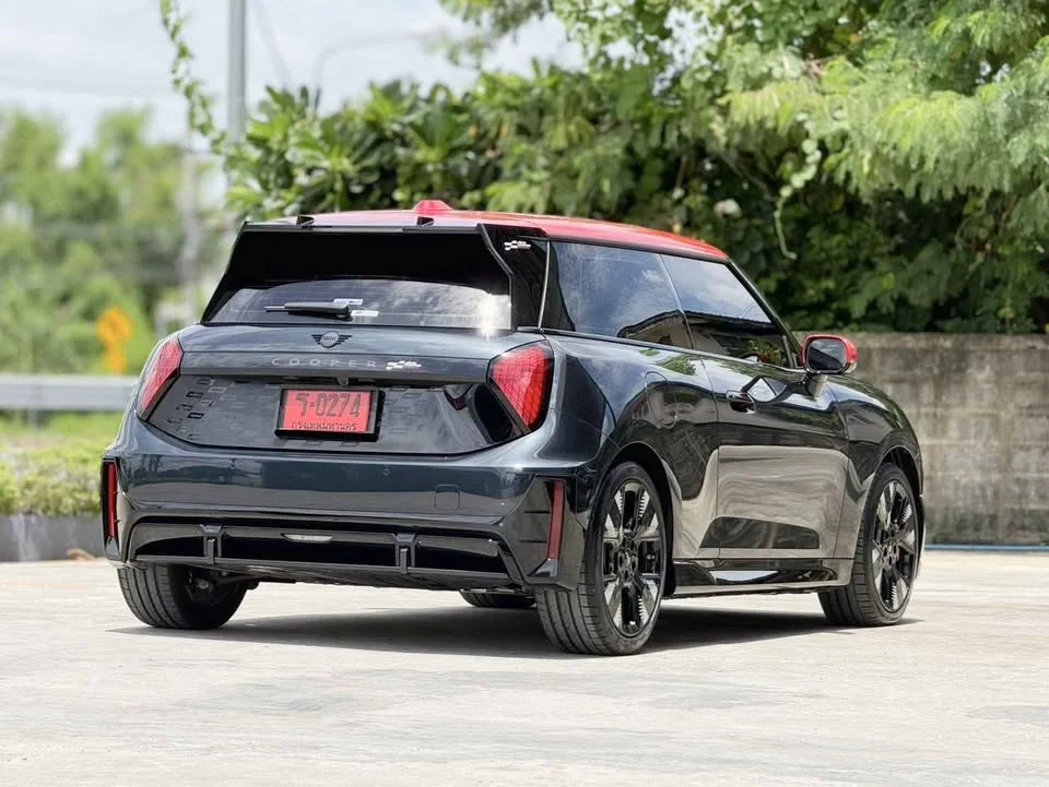 2025 Mini Hatch  III 3