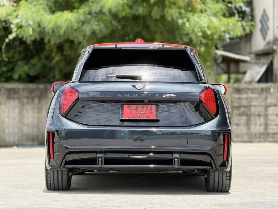 2025 Mini Hatch  III 2