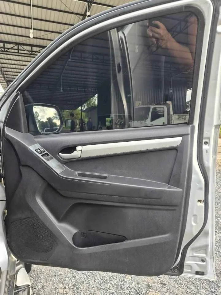 2014 Isuzu D-Max II (RT) 3
