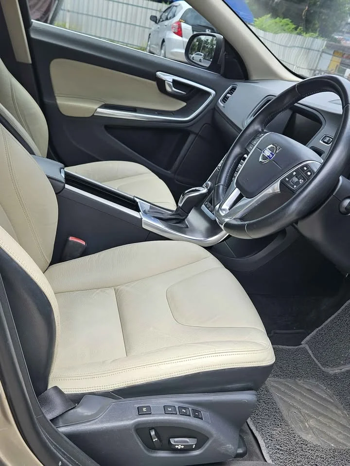 2014 Volvo V60 I 3