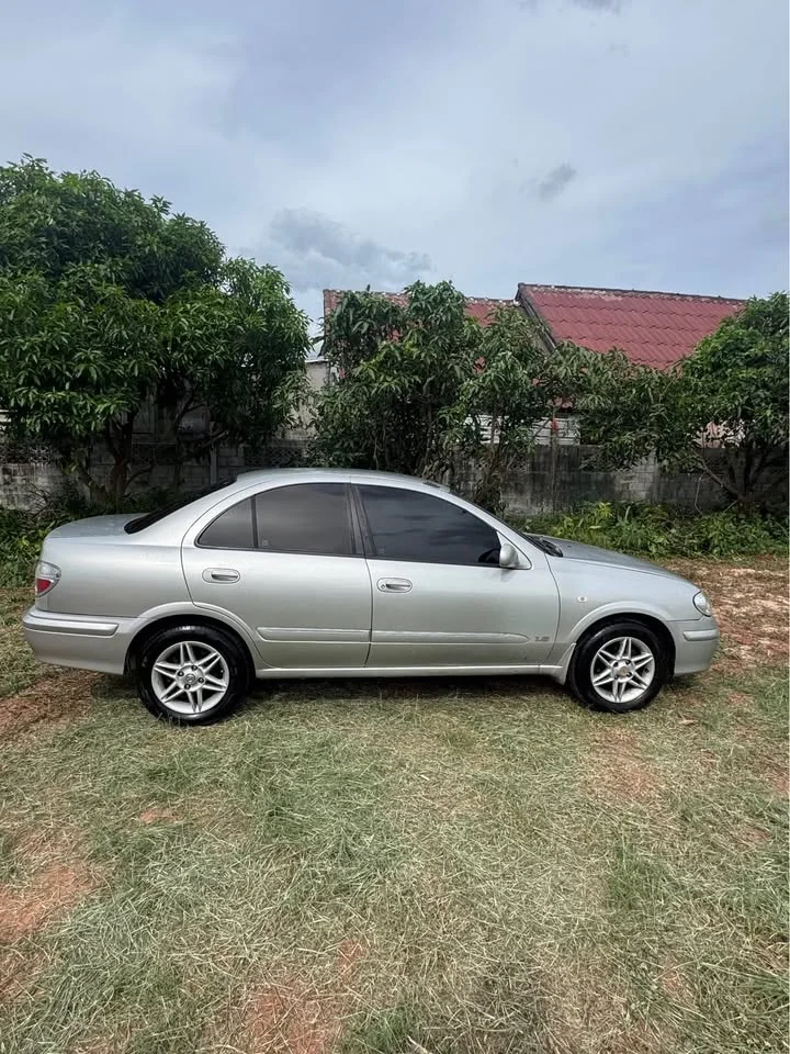2002 Nissan Sunny N16 2