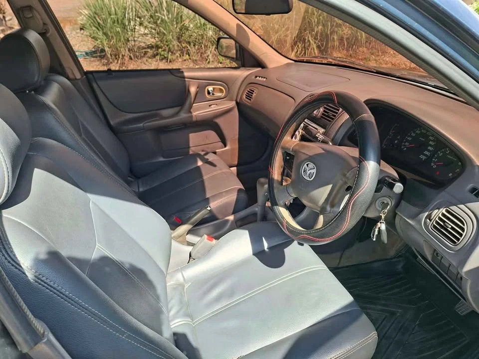 2001 Mazda 323 VIII 2