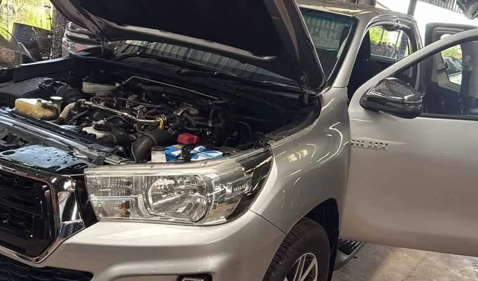 2018 Toyota Hilux VIII 2