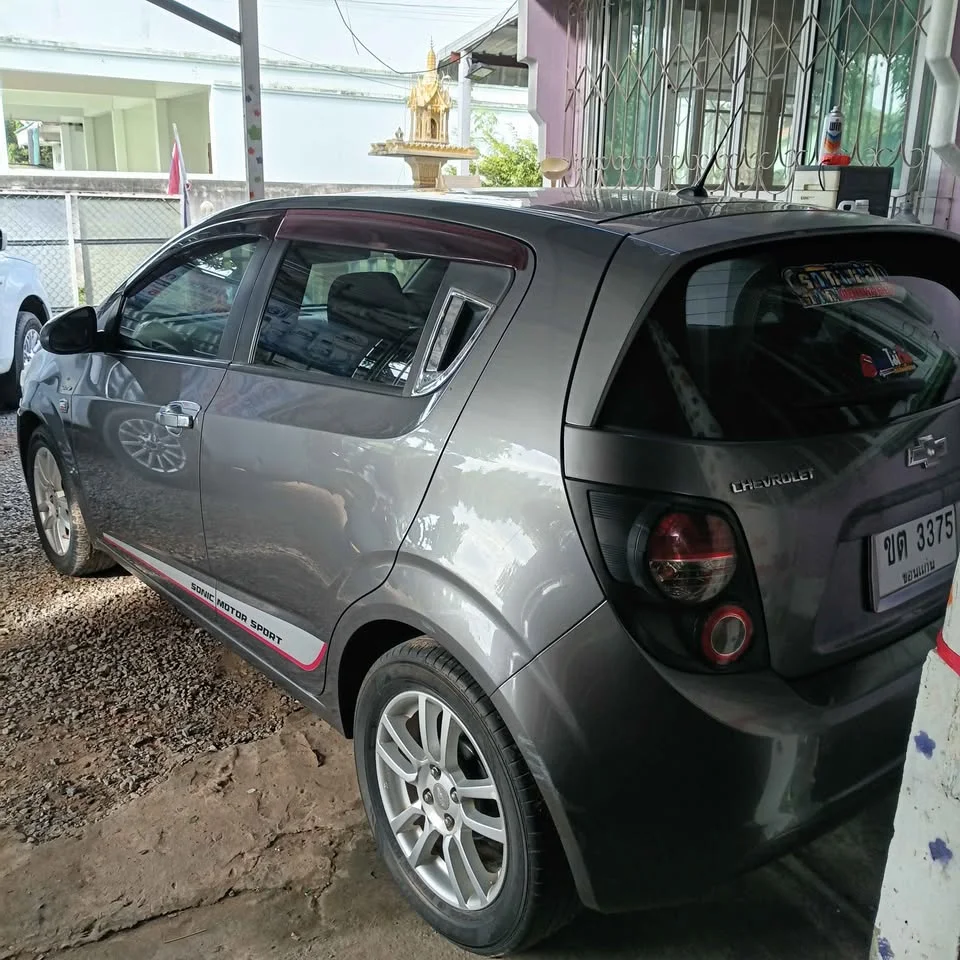 2015 Chevrolet Sonic 3