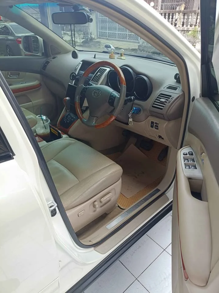 2007 Toyota Harrier II 3