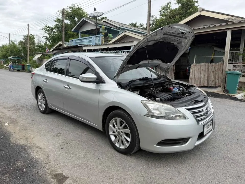 2012 Nissan Sylphy III (B17) 3