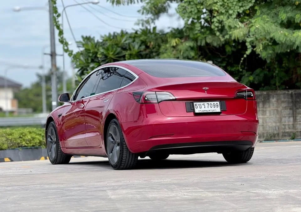 2020 Tesla Model 3 2